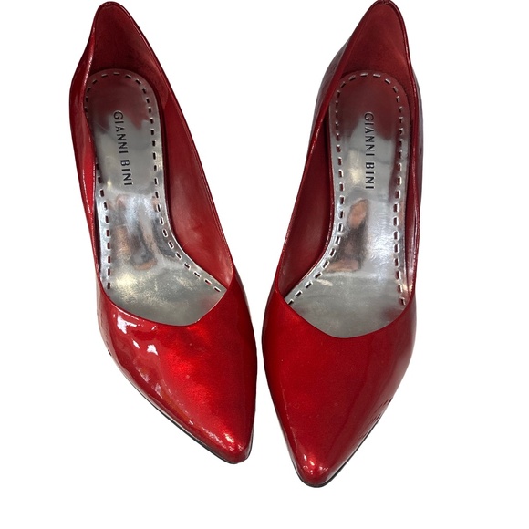 Gianni Bini Icicle Ferrari Red Patent Leather Pumps. - 8 - Picture 1 of 10
